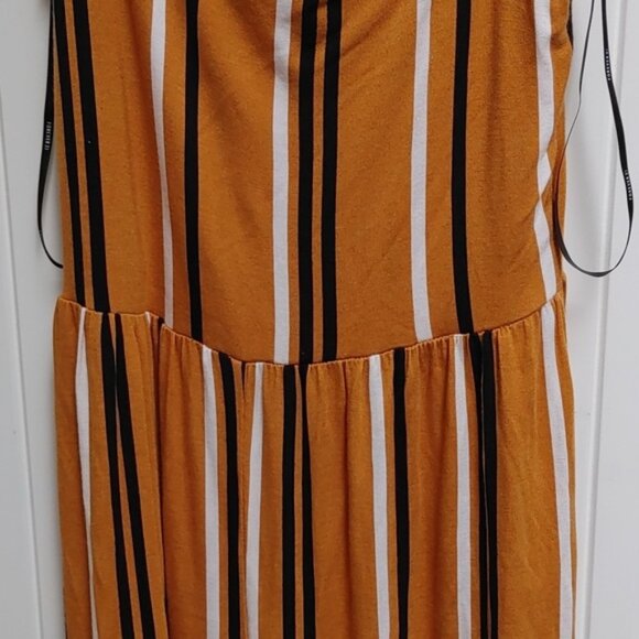 FOREVER 21 NWT Small size orange black white stripes sleeveless jumper - Picture 5 of 8